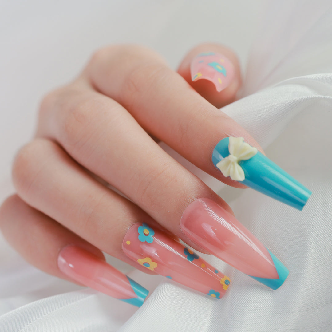 CANDY POP COFFIN SHAPE PRESS ON NAILS