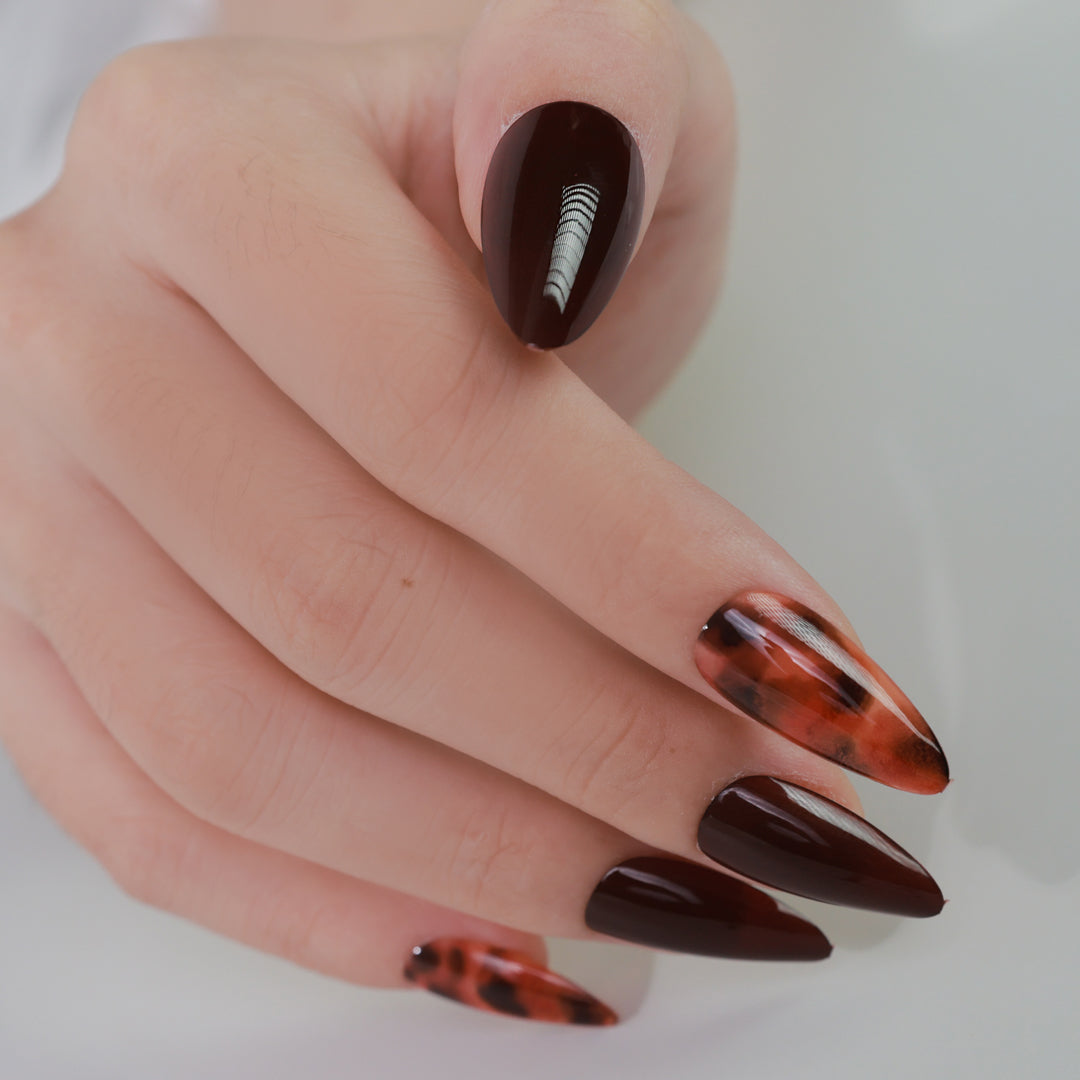 COCOA CHIC ALMOND SHAPE PRESS ON NAILS