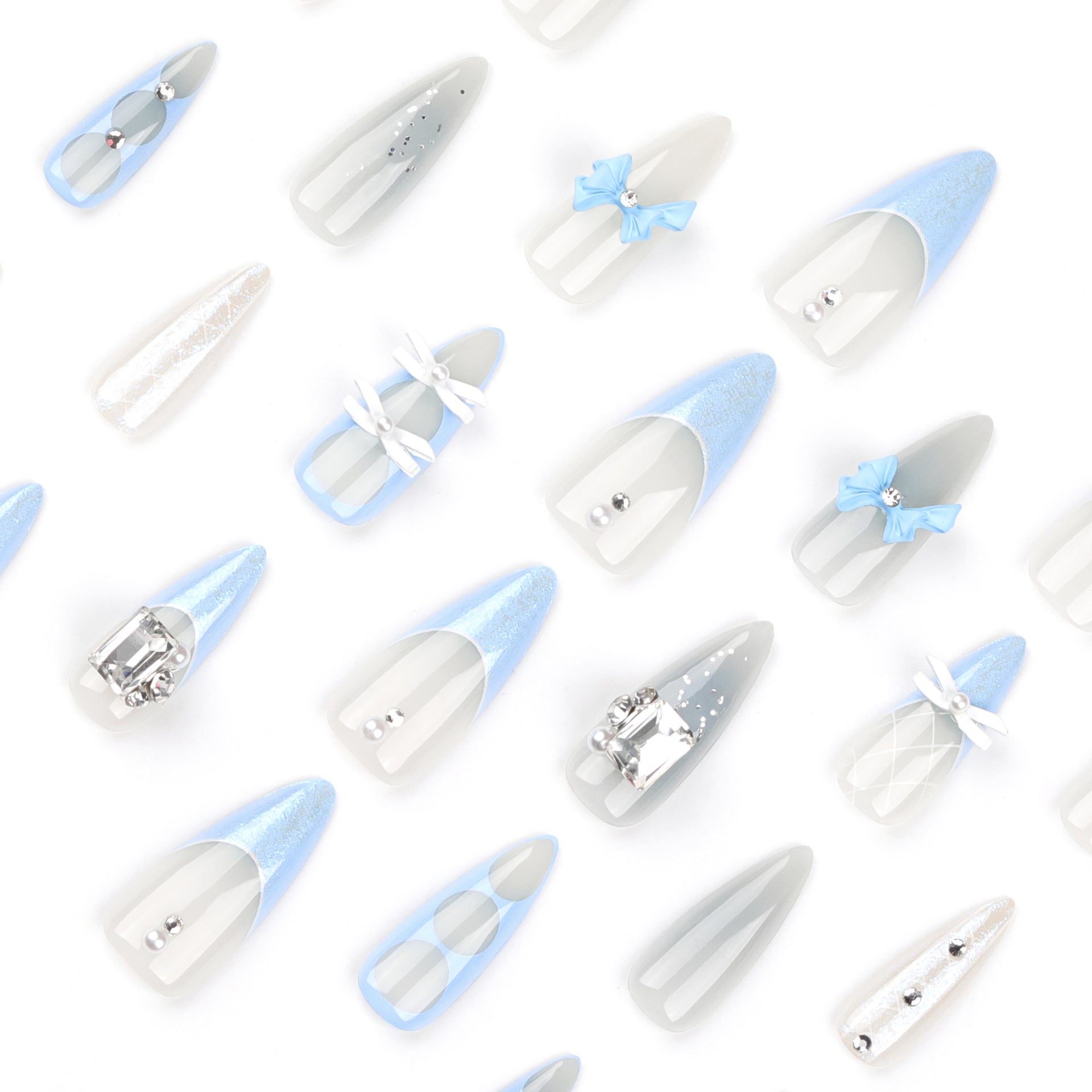 BLUE BLISS ALMOND SHAPE PRESS ON NAILS