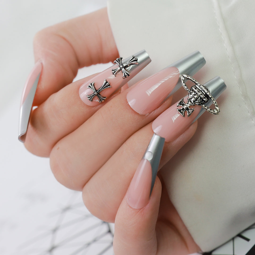 SILVER TOUCH COFFIN SHAPE PRESS ON NAILS