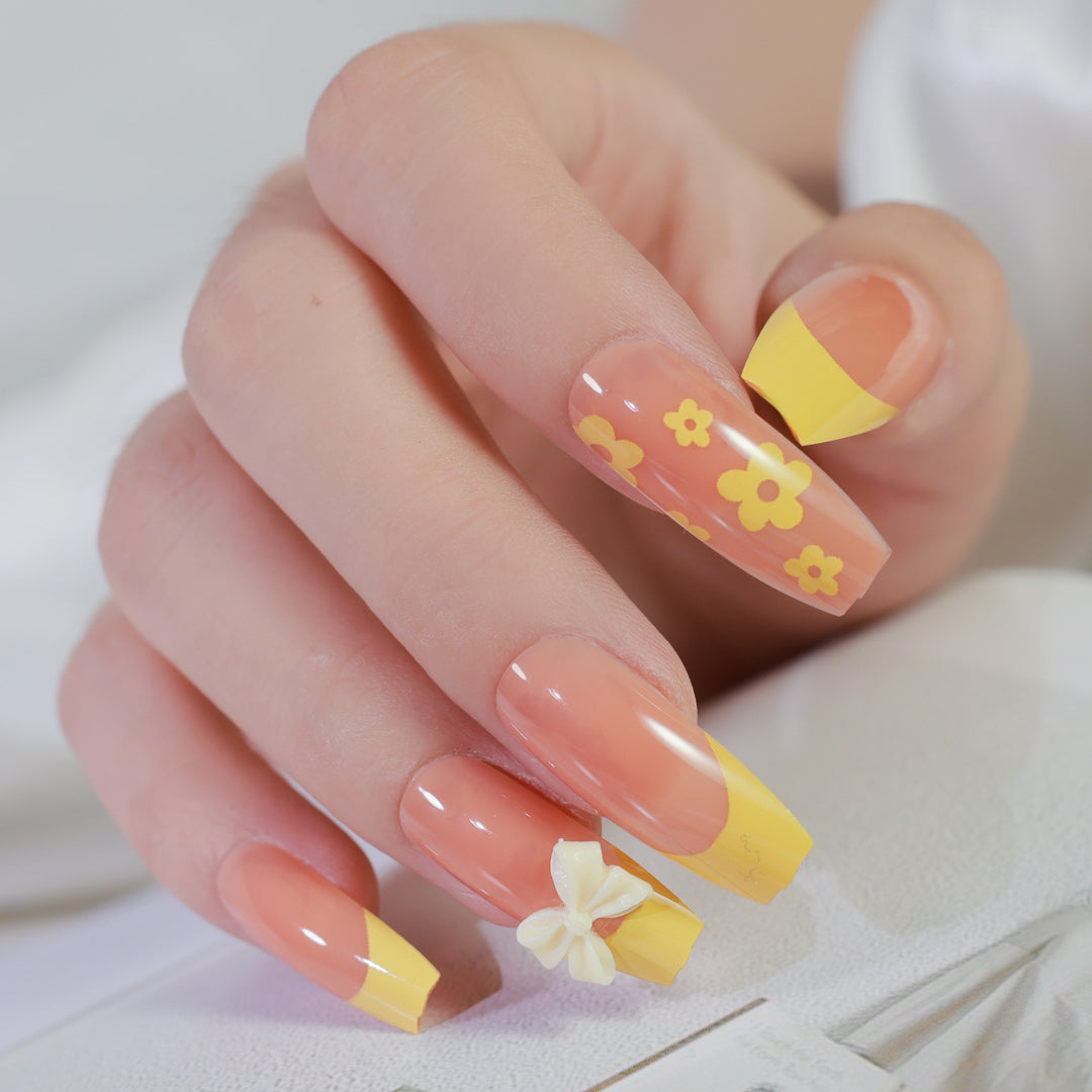 SUNSHINE BLOOMS SQUARE SHAPE PRESS ON NAILS