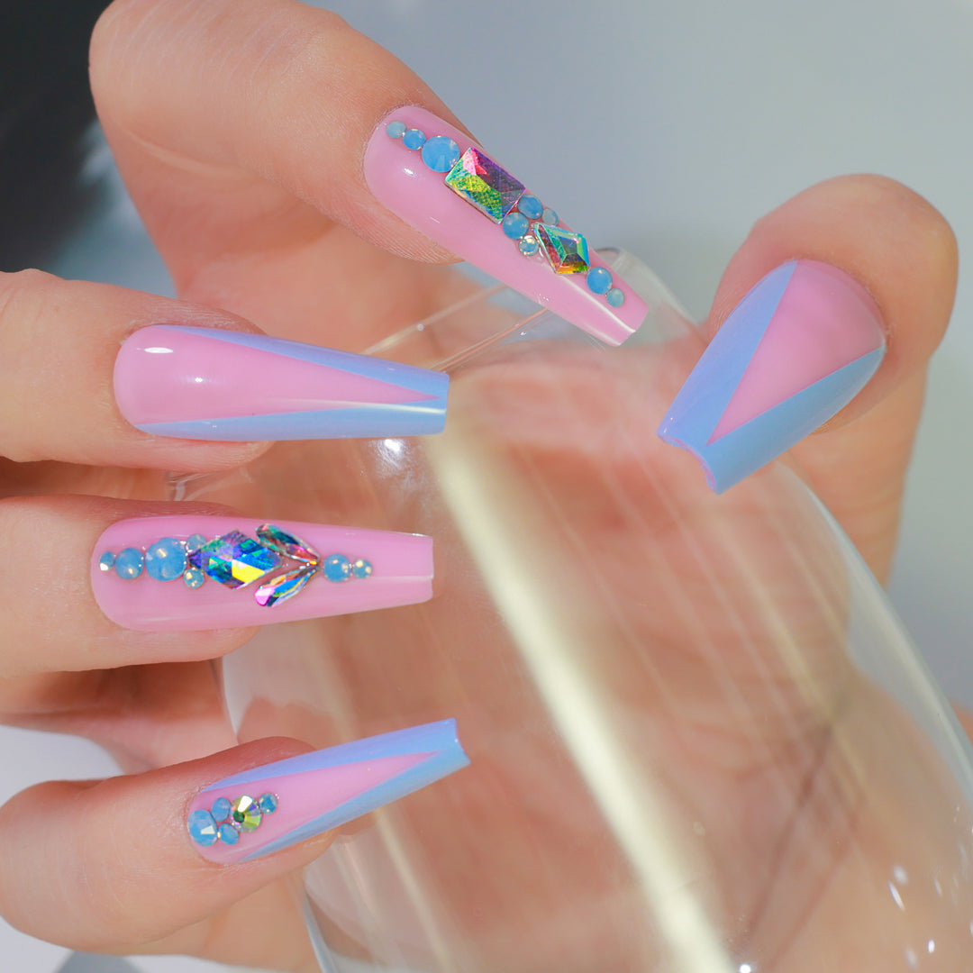 AZURE TRIANGLE OVAL SHAPE PRESS ON NAILS