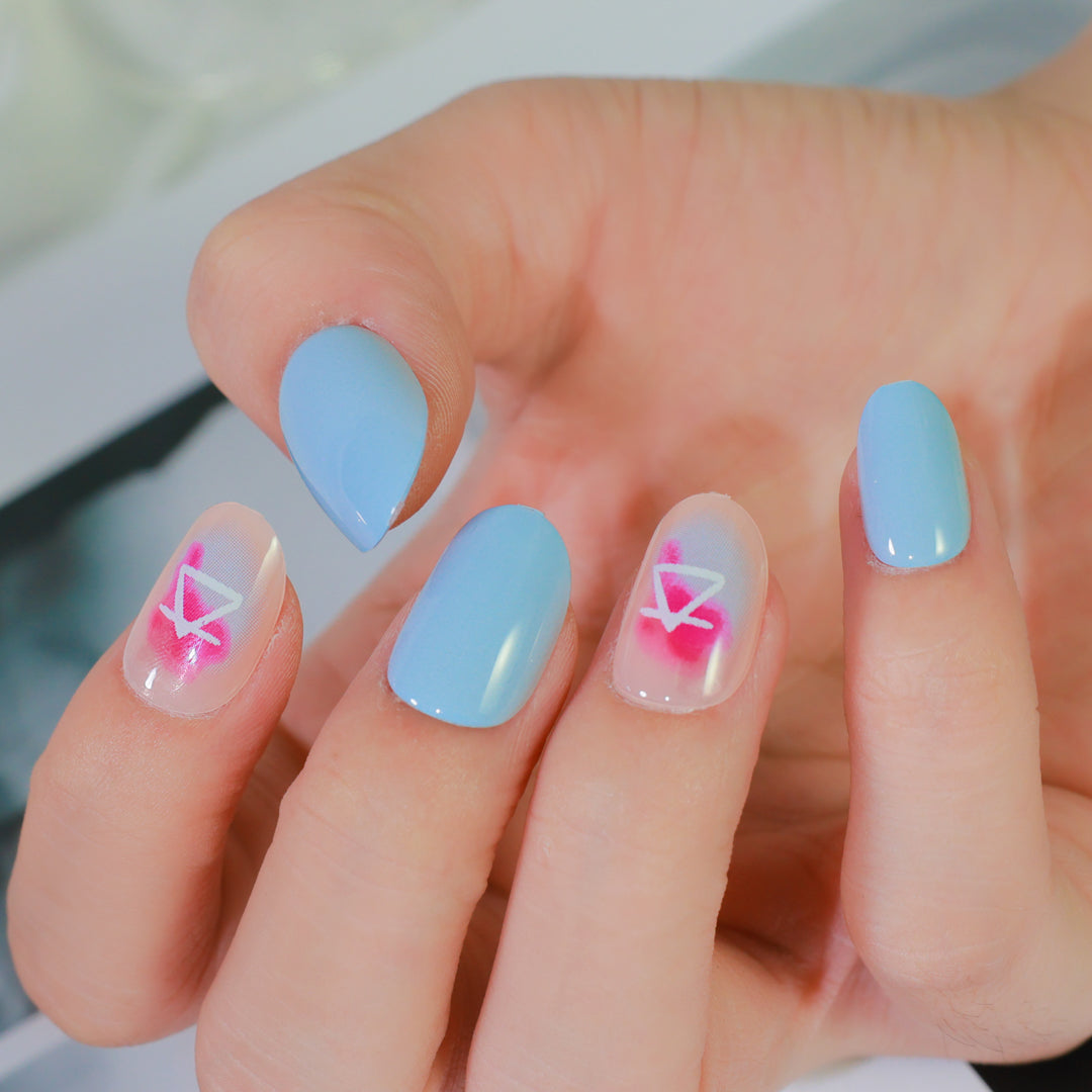 AZURE TRIANGLE OVAL SHAPE PRESS ON NAILS