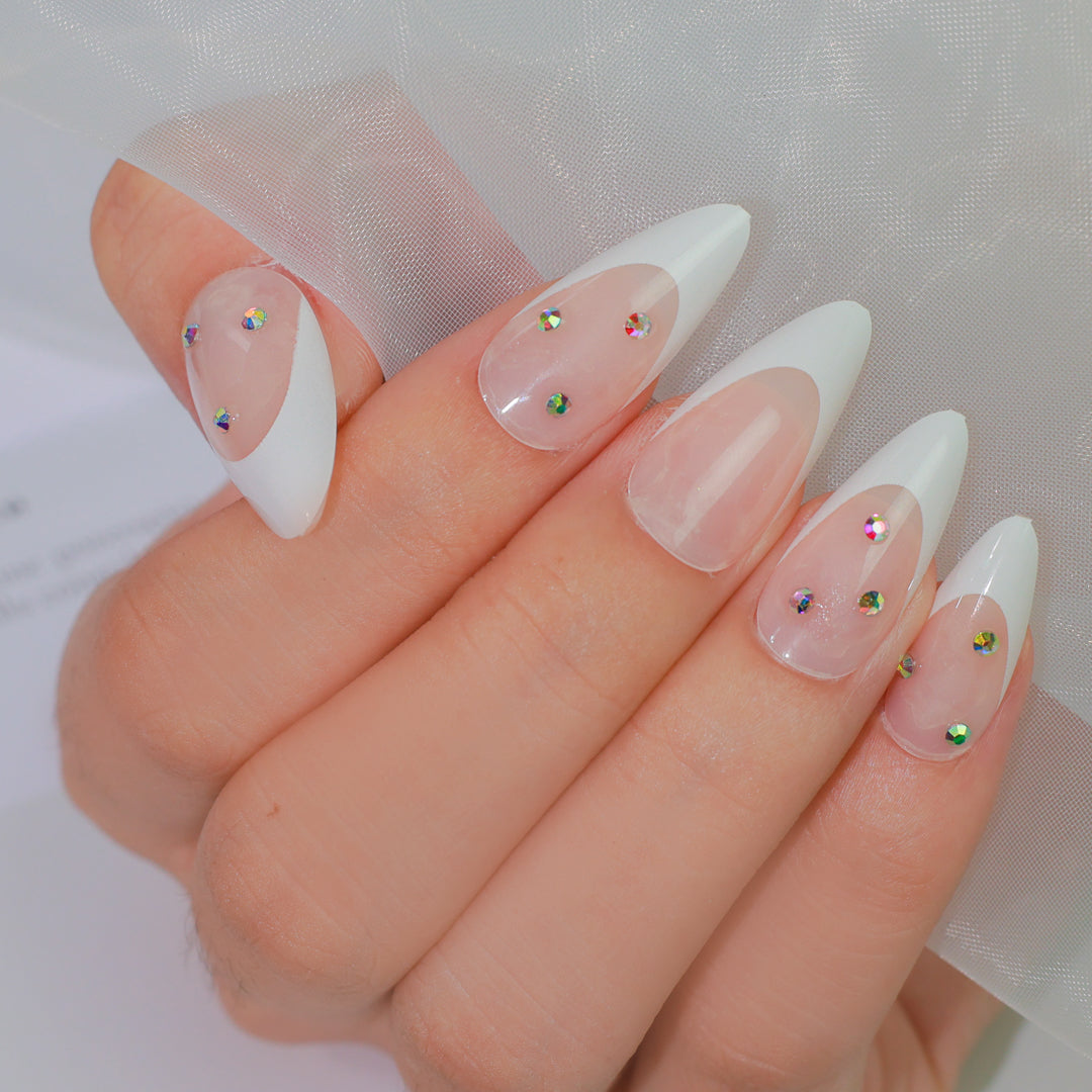 DAZZLETIPS ALMOND SHAPE PRESS ON NAILS