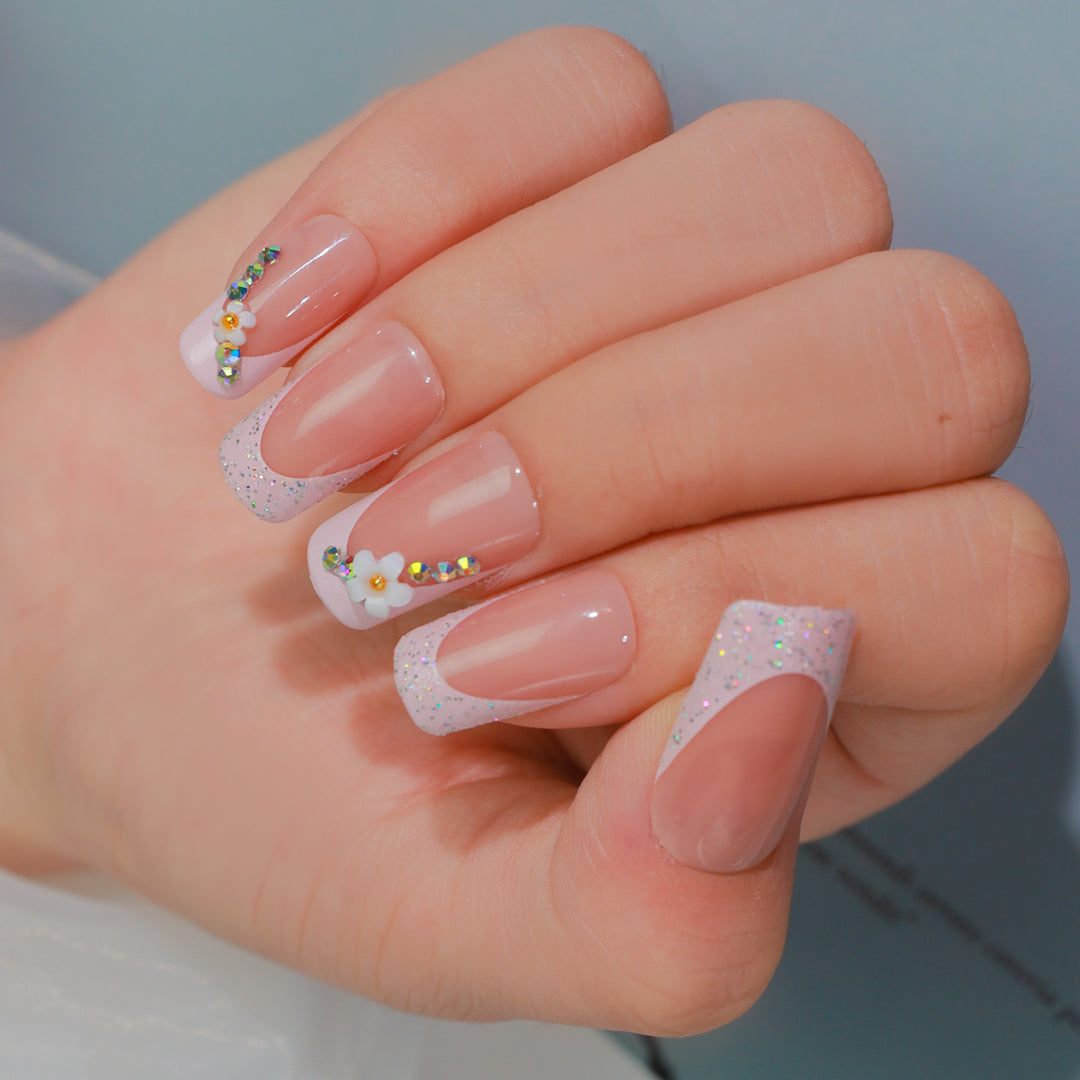 FLORAL PEARL SQUARE SHAPE PRESS ON NAILS