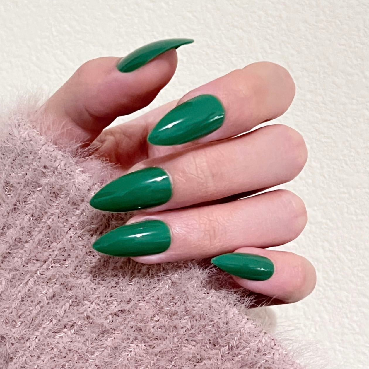 Green Almond Nails | Almond Shape Green Nails | Galspro