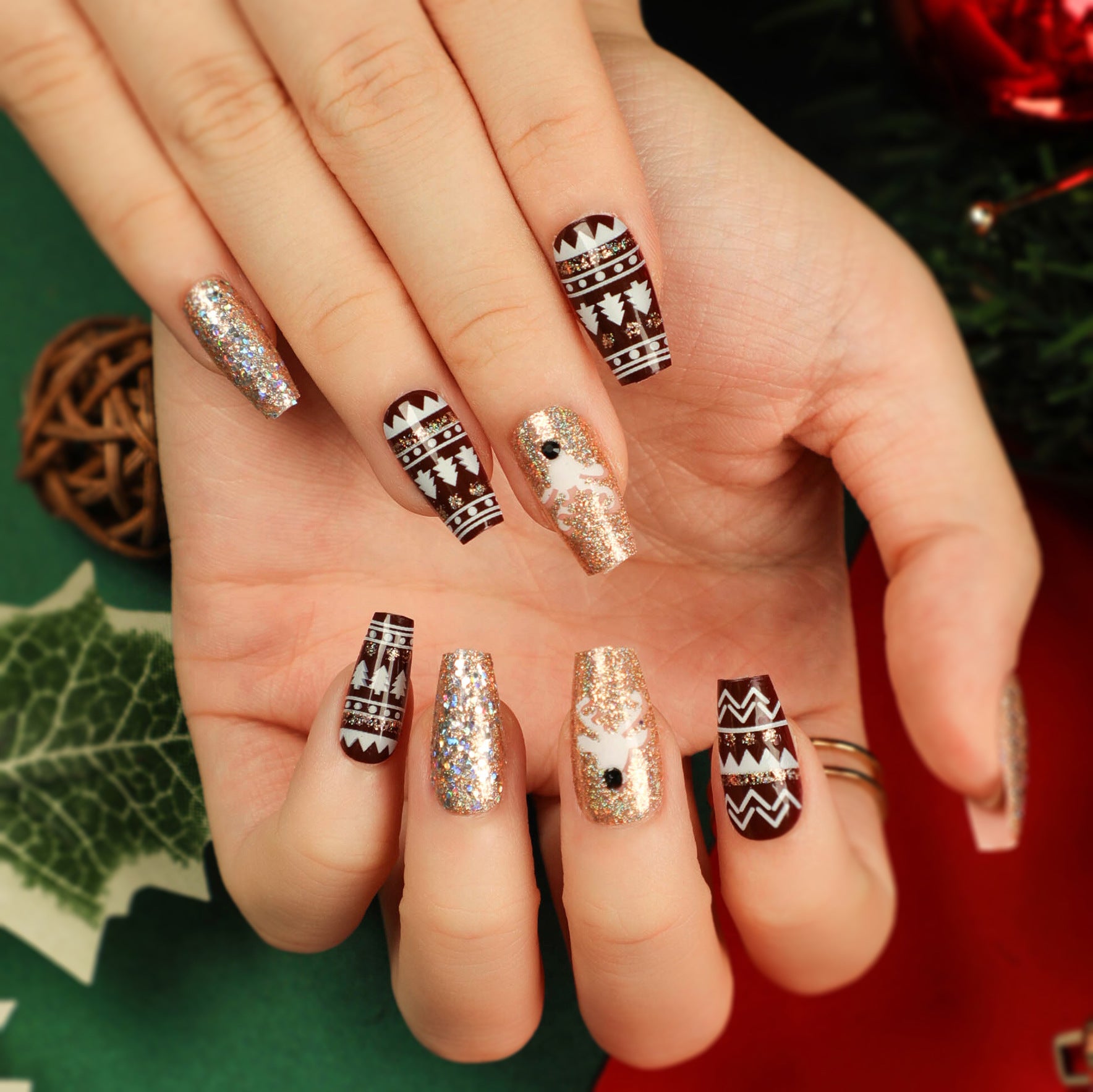 TRIBALTREND COFFIN SHAPE PRESS ON NAILS